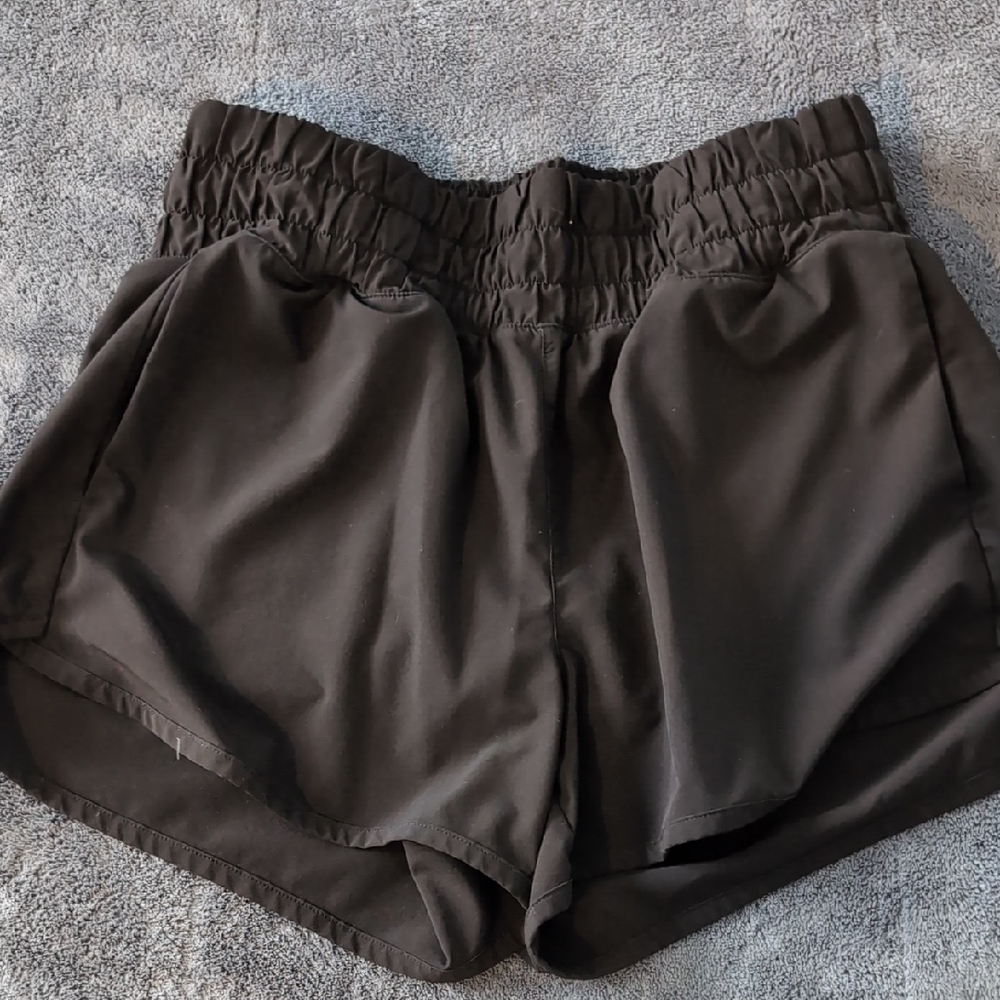 Athleta Girls Black Athletic Shorts